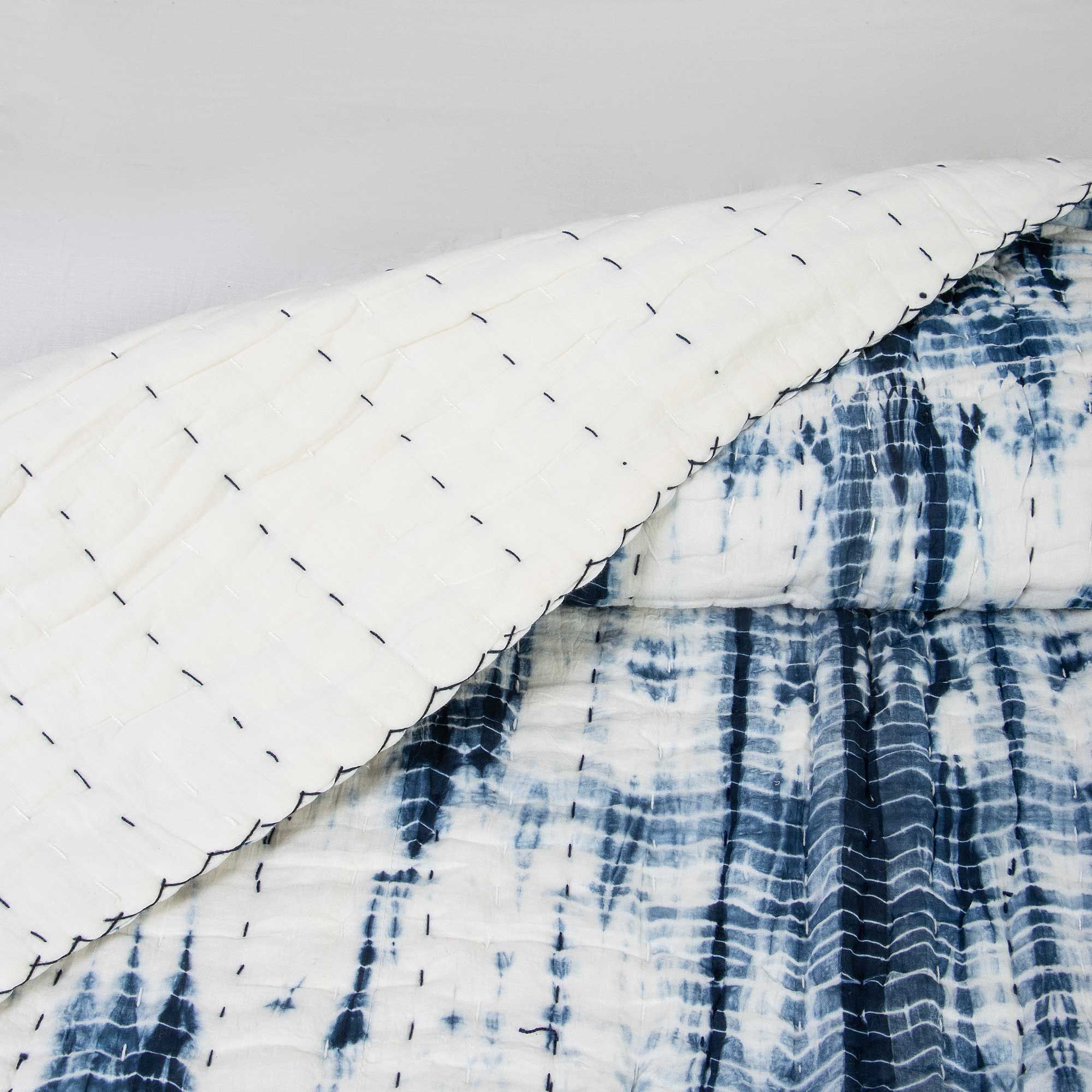 Tie Dye Organic Cotton Kantha Quilt - Heavy Winter Blankets